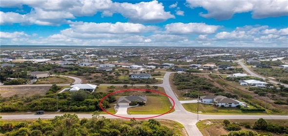 8104 Caroline DRIVE Port Charlotte Florida, 33981 | Charming Home in the Community of South Gulf Cove