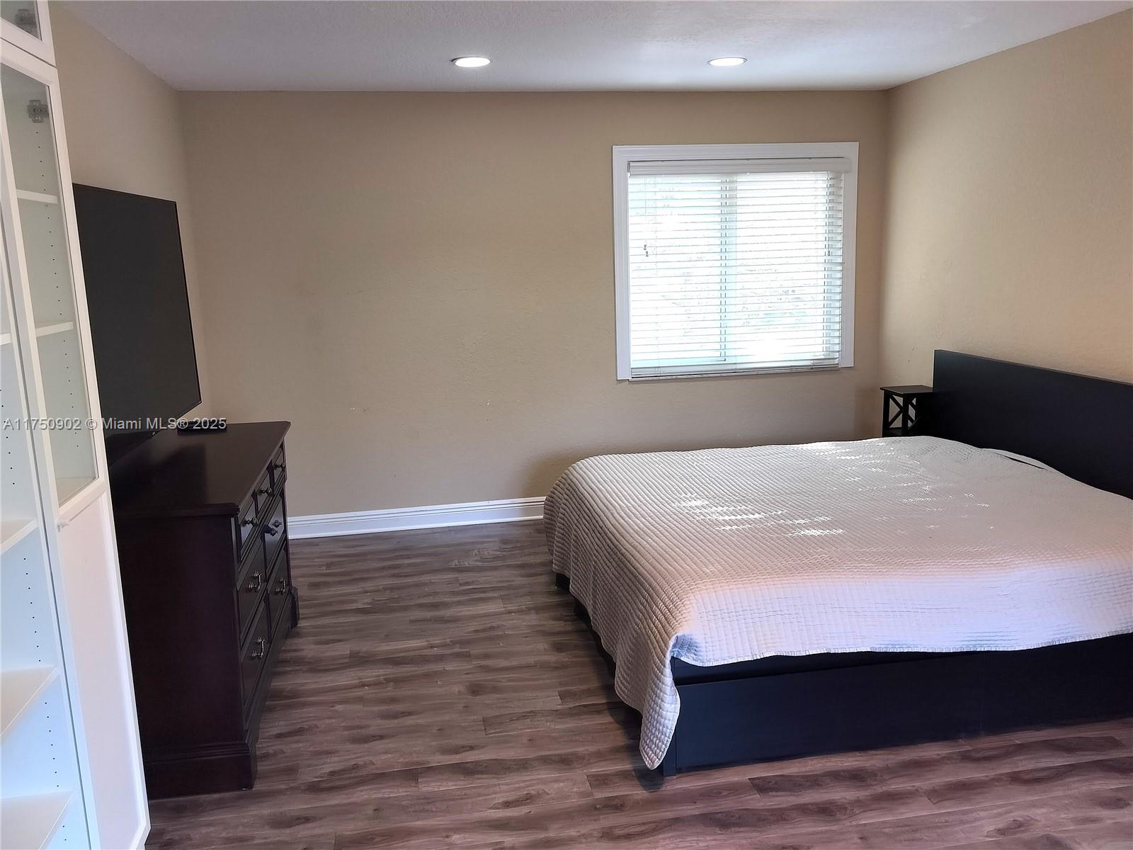 Beautiful and Spacious Singlehome