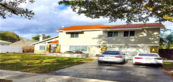 3511 Bark Way Cooper City Florida, 33026 | Beautiful and Spacious Singlehome