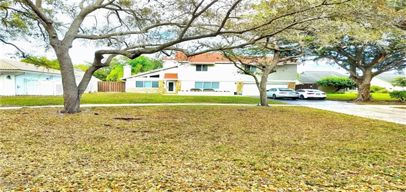 3511 Bark Way Cooper City Florida, 33026 | Beautiful and Spacious Singlehome