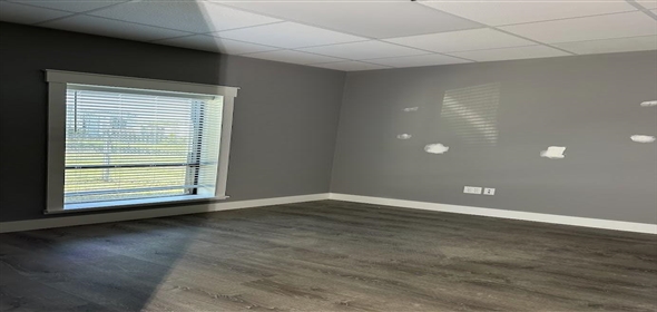 10949 SW 93rd Terrace Ocala Florida, 34481 | Very Clean Warehouse with 2 offices