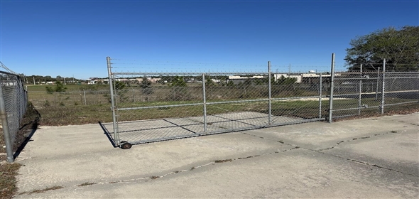 10949 SW 93rd Terrace Ocala Florida, 34481 | Very Clean Warehouse with 2 offices