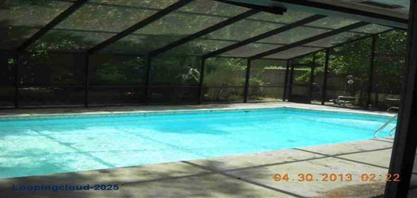 720 NW 80 BOULEVARD Gainesville Florida, 32607 | Stunning 4-bedroom Home