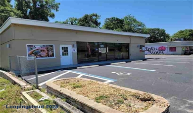 1416 E Silver Springs Blvd , Ocala Florida                                                                                              34470