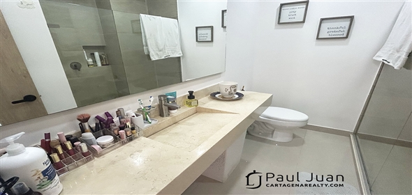 5th Avenue # 8-13.  Bolivar, 130001 | Nice residential apartment