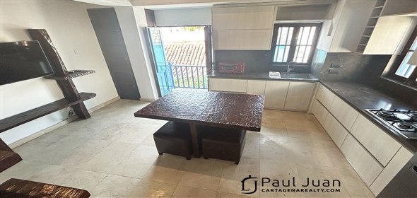 Corner of Calle de Los 7 Infantes and Nuestra Señora del Pilar.  Bolivar, 130001 | Great apartment