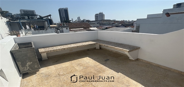 Corner of Calle de Los 7 Infantes and Nuestra Señora del Pilar.  Bolivar, 130001 | Great apartment