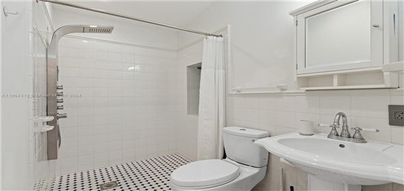 12901 Oleander Rd NORTH MIAMI, FL 33181 North Miami Florida, 33181 | Beautiful Singlefamily