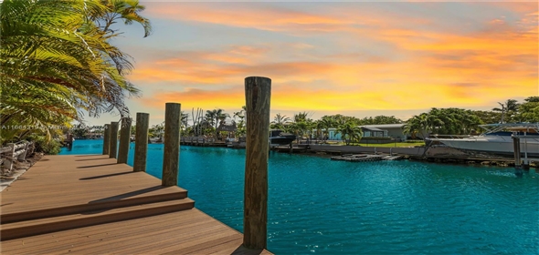 12901 Oleander Rd NORTH MIAMI, FL 33181 North Miami Florida, 33181 | Beautiful Singlefamily