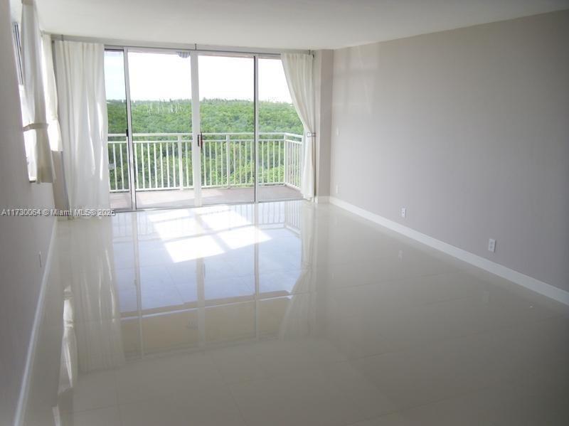 Cozy and Beautiful Condo