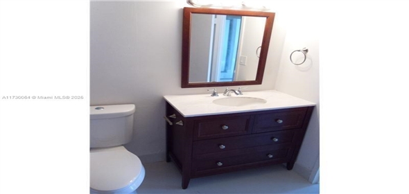2450 NE 135th St # 812 North Miami Florida, 33181 | Cozy and Beautiful Condo