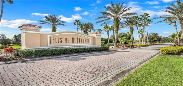 3838 Gulf Shore CIRCLE Kissimmee Florida, 34746 | Beautifully Manteined Home