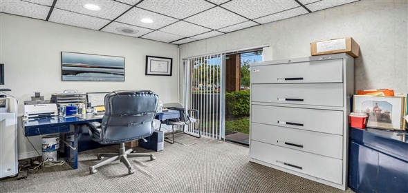 7800 W Oakland Park Blvd # 4B13 Sunrise Florida, 33351 | Beautiful Medical Office