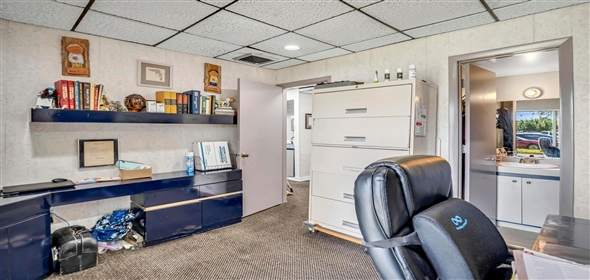 7800 W Oakland Park Blvd # 4B13 Sunrise Florida, 33351 | Beautiful Medical Office