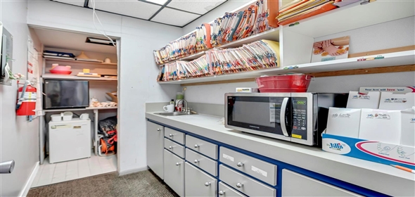 7800 W Oakland Park Blvd # 4B13 Sunrise Florida, 33351 | Beautiful Medical Office