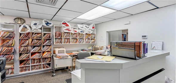 7800 W Oakland Park Blvd # 4B13 Sunrise Florida, 33351 | Beautiful Medical Office