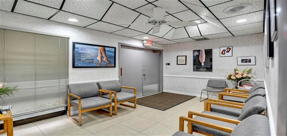 7800 W Oakland Park Blvd # 4B13 Sunrise Florida, 33351 | Beautiful Medical Office