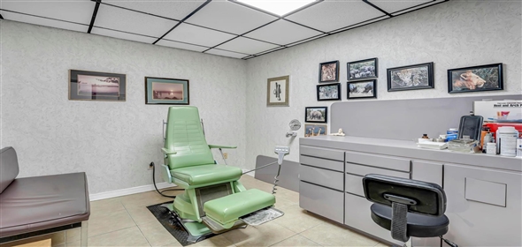 7800 W Oakland Park Blvd # 4B13 Sunrise Florida, 33351 | Beautiful Medical Office