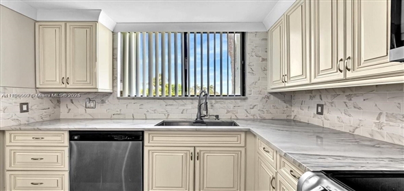 4072 Tivoli Ct Green Acres Florida, 33467 | Beautiful Condo