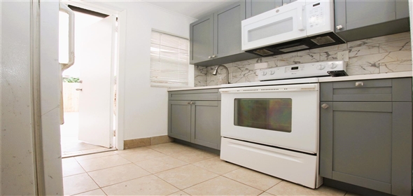 1545 NW 15th Ter Fort Lauderdale Florida, 33311 | Splendid House for Rent