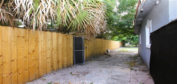 1545 NW 15th Ter Fort Lauderdale Florida, 33311 | Splendid House for Rent