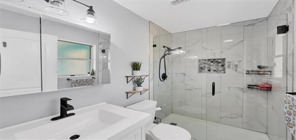 6264 Drucker CIRCLE Port Charlotte Florida, 33981 | beautifully Updated Home