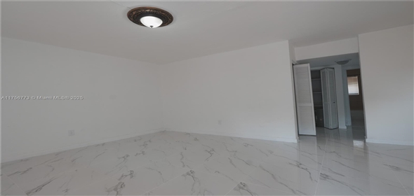 1245 W 24th St # 210 Hialeah Florida, 33010 | Beautiful Apartment