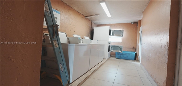 1245 W 24th St # 210 Hialeah Florida, 33010 | Beautiful Apartment