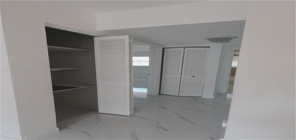 1245 W 24th St # 210 Hialeah Florida, 33010 | Beautiful Apartment