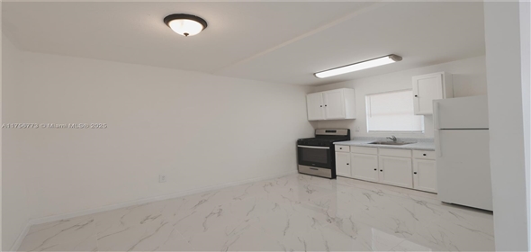 1245 W 24th St # 210 Hialeah Florida, 33010 | Beautiful Apartment