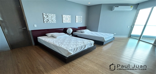 Corner of 12th Avenue and 6th Street.  Bolivar, 130001 | Beautiful apartment