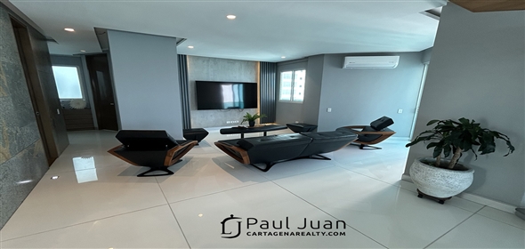 Corner of 12th Avenue and 6th Street.  Bolivar, 130001 | Beautiful apartment