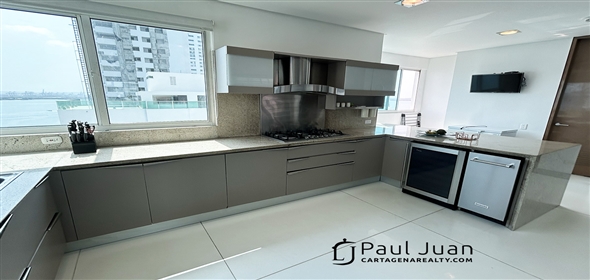 Corner of 12th Avenue and 6th Street.  Bolivar, 130001 | Beautiful apartment