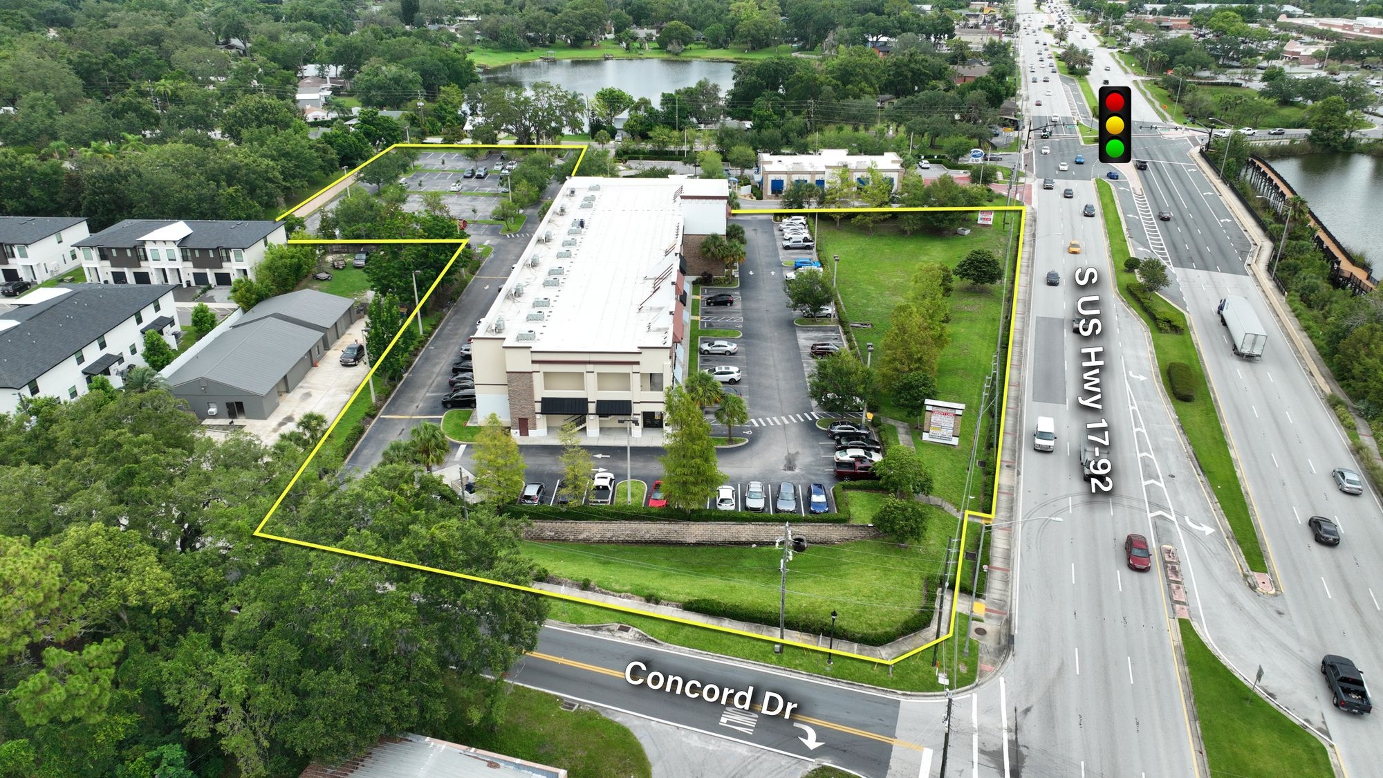 Cambridge Oaks Plaza