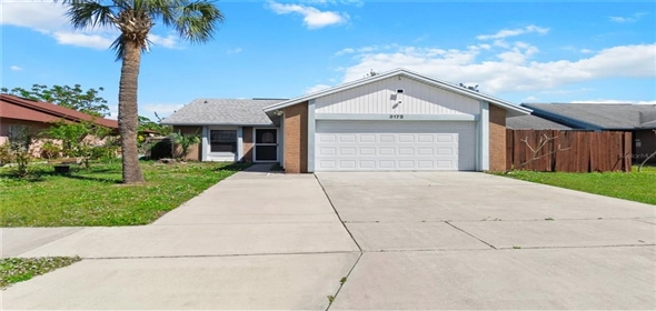 3175 Arrowhead LANE Kissimmee Florida, 34746 | Charming Home