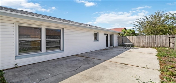 3175 Arrowhead LANE Kissimmee Florida, 34746 | Charming Home