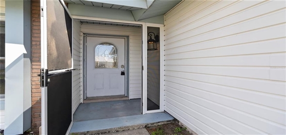 3175 Arrowhead LANE Kissimmee Florida, 34746 | Charming Home