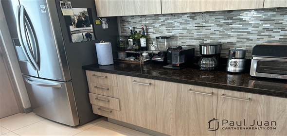 Corner of Pinango Avenue and 10th.  Bolivar, 130001 | Beautiful apartment