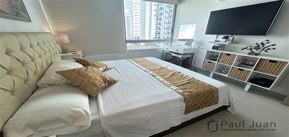 Corner of Pinango Avenue and 10th.  Bolivar, 130001 | Beautiful apartment