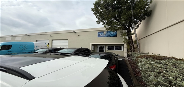 11467 NW 34th St # 11467 Doral Florida, 33178 | Beautiful Warehouse Office