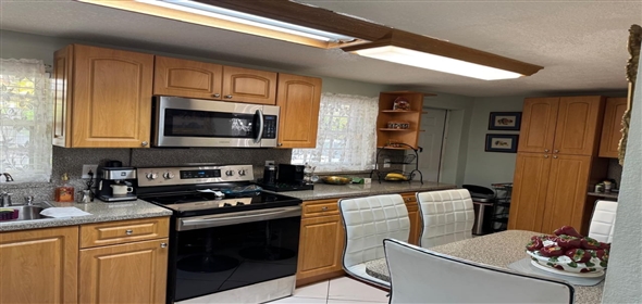901 NE 128th St North Miami Florida, 33161 | Cozy Single Family