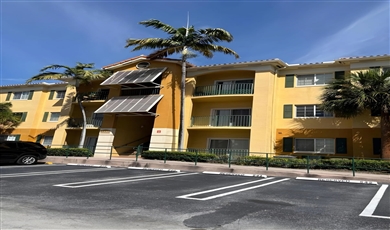 7330 NW 114th Ave # 207 Doral Florida, 33178 | Nice Residential Condo