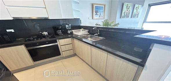 Malecon Avenue # 11-80.  Bolivar, 130001 | Nice residential apartment