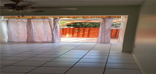 13701 SW 84 St # B Kendall Florida, 33183 | Comfortable Residential Condo