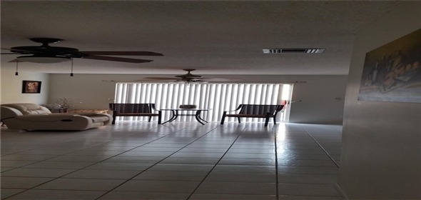 13701 SW 84 St # B Kendall Florida, 33183 | Comfortable Residential Condo