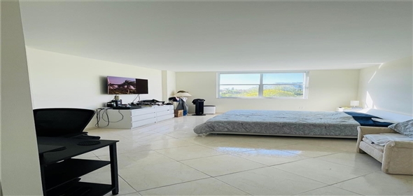 11111 Biscayne Blvd # 4E Biscayne Park Florida, 33181 | Stunning Residential Condo