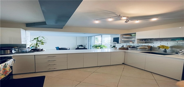 11111 Biscayne Blvd # 4E Biscayne Park Florida, 33181 | Stunning Residential Condo