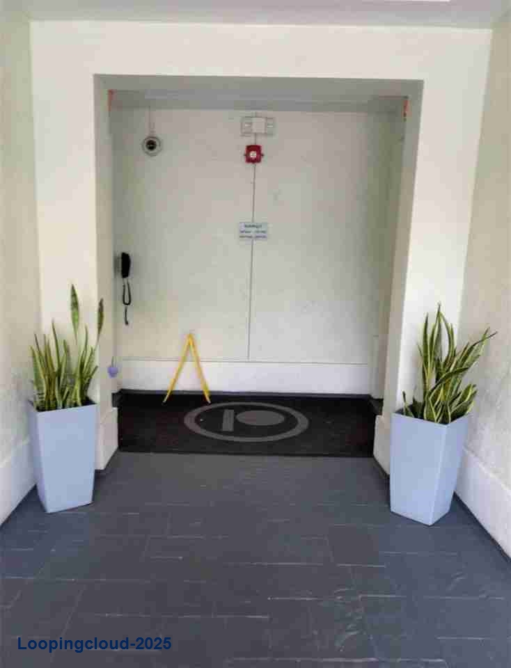 Fantastic 1st floor STUDIO Apartment in Downtown Doral
