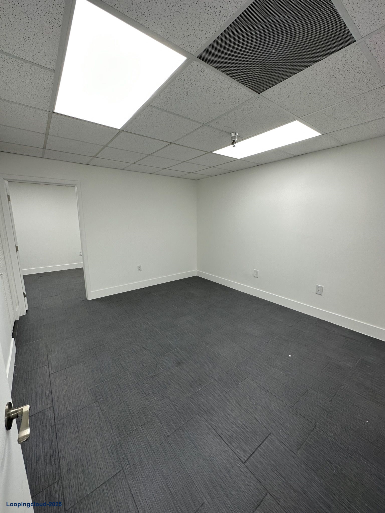 Great Warehouse + Office Space