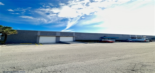 7620 NW 78th Terrace, Medley, Fl 33166 Medley Florida, 33166 | Great Warehouse + Office Space